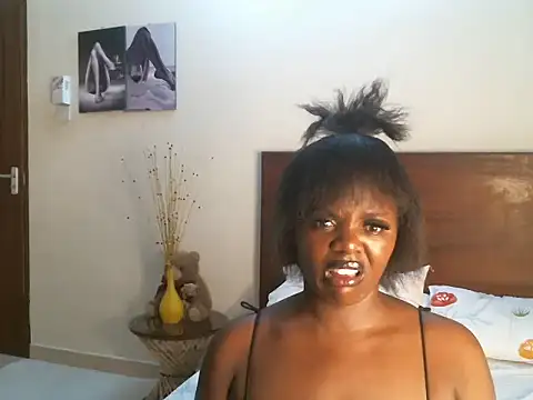 Snapshot of pay_tience chatting on 2, 12, 2024 pay tience online show from 2, 12, 2024