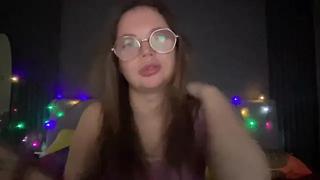 Snapshot of lovebellagrey chatting on 21, 12, 2024 lovebellagrey online show from 21, 12, 2024