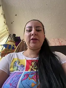 Abril Luv online show from 21, 2, 2025