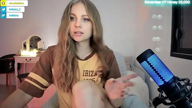 Snapshot of ImKeira chatting on 17, 11, 2025 ImKeira online show from 17, 11, 2025