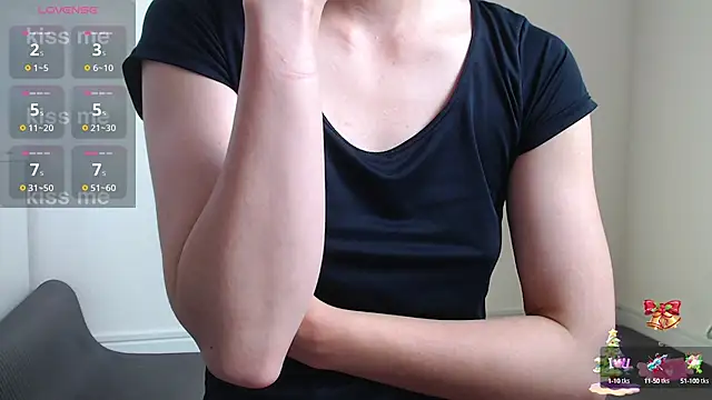 Japanese Housewife online show from 7, 12, 2024