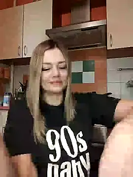 KrissSexi online show from 7, 2, 2025