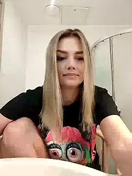 KrissSexi online show from 14, 2, 2025