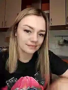KrissSexi online show from 16, 2, 2025
