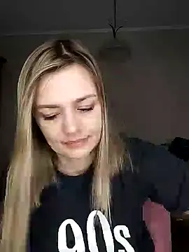 KrissSexi online show from 17, 2, 2025