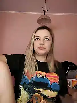 KrissSexi online show from 24, 2, 2025
