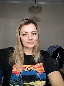 KrissSexi online show from 24, 2, 2025
