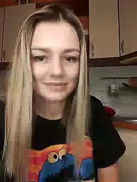 KrissSexi online show from 25, 2, 2025