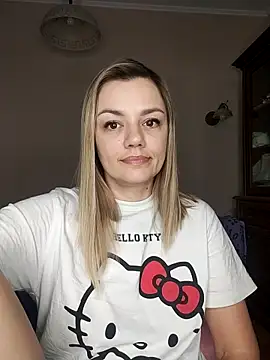 KrissSexi online show from 28, 2, 2025