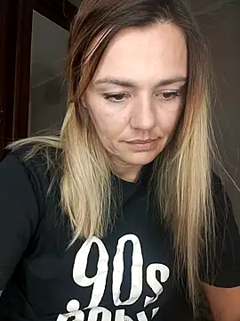 KrissSexi online show from 9, 10, 2025