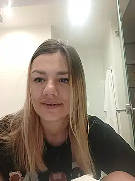 KrissSexi online show from 10, 11, 2025