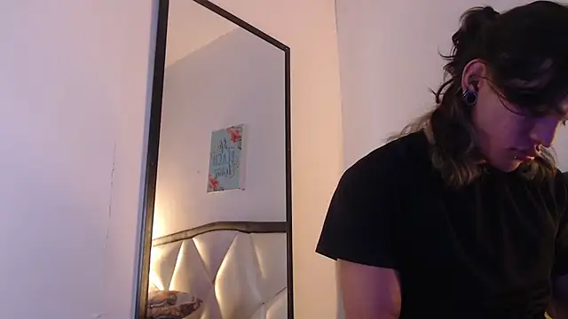 AlbertBernal69 online show from 22, 11, 2025