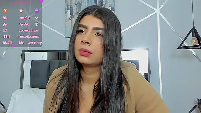 ZiaCalifa online show from 30, 12, 2024