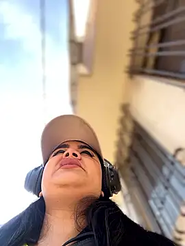 Insane Issa online show from 2, 12, 2024