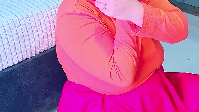 Snapshot of NathaxaLeans chatting on 17, 10, 2025 NathaxaLeans online show from 17, 10, 2025