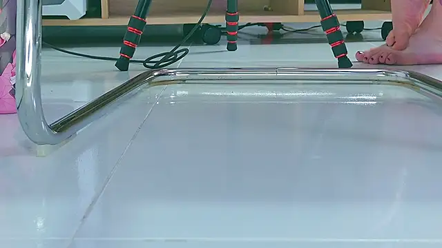 Snapshot of NathaxaLeans chatting on 10, 11, 2025 NathaxaLeans online show from 10, 11, 2025