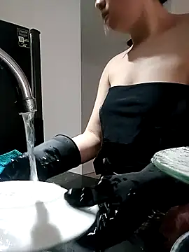 Snapshot of alix692 chatting on 18, 11, 2025 alix692 online show from 18, 11, 2025