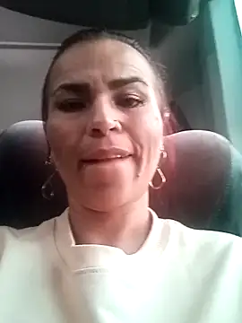 Snapshot of KaiicyQuuen chatting on 14, 2, 2025 KaiicyQuuen online show from 14, 2, 2025