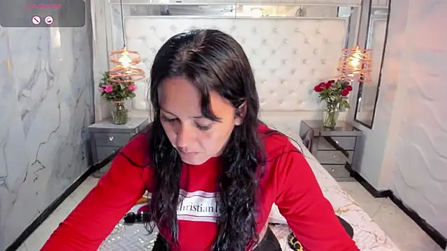 Georgina-Musk online show from 17, 2, 2025