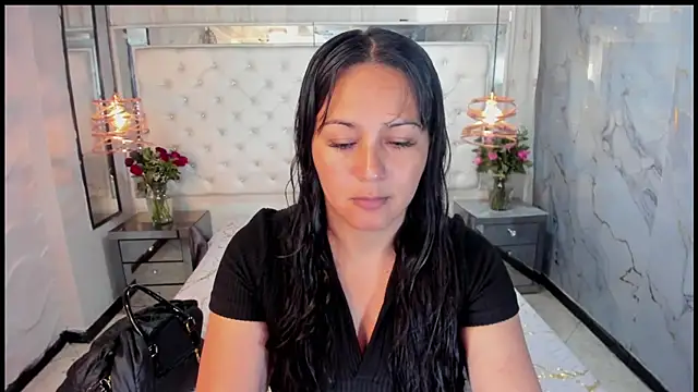 Georgina-Musk online show from 19, 2, 2025