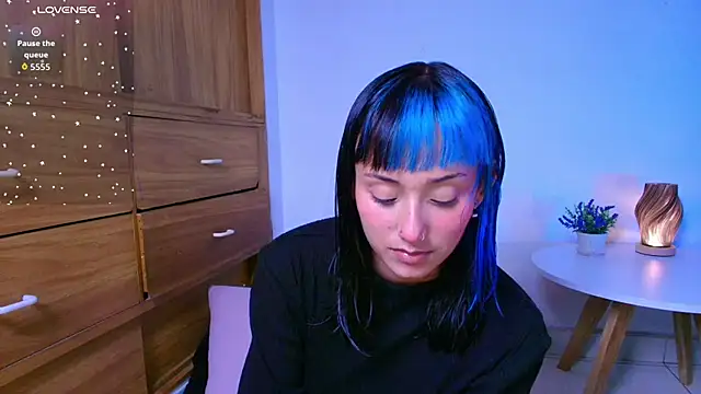 tati cardenas online show from 4, 3, 2026