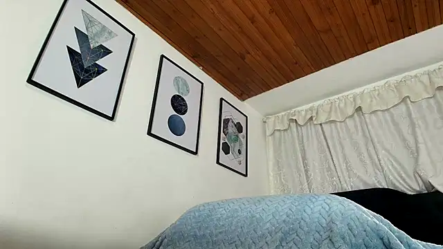 Snapshot of sam_her chatting on 2, 10, 2025 sam her online show from 2, 10, 2025