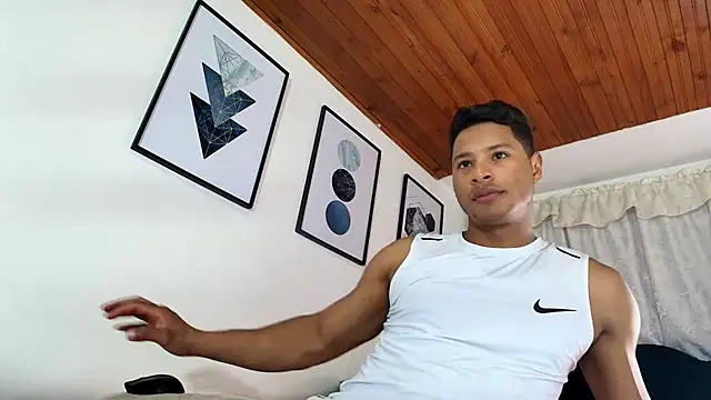 Snapshot of sam_her chatting on 8, 10, 2025 sam her online show from 8, 10, 2025