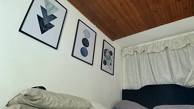 Snapshot of sam_her chatting on 22, 10, 2025 sam her online show from 22, 10, 2025