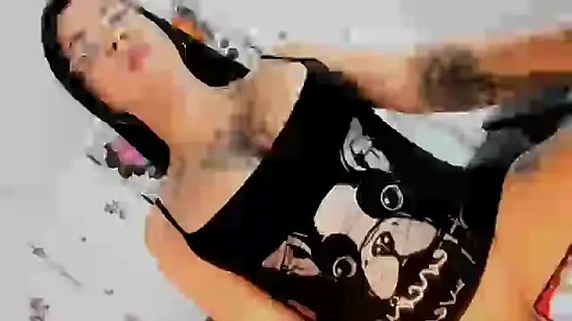 Snapshot of Alexamonstercocktsx chatting on 22, 2, 2025 Alexamonstercocktsx online show from 22, 2, 2025