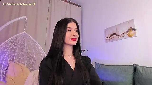 LauraCoy online show from 3, 2, 2025