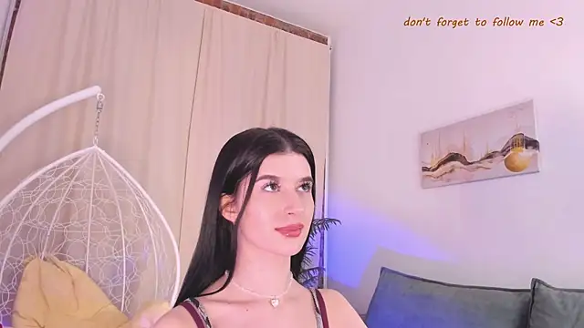LauraCoy online show from 11, 2, 2025