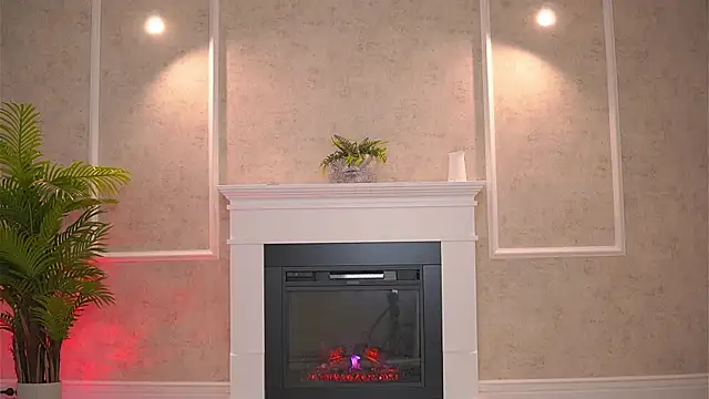 Snapshot of Abbela_White chatting on 28, 10, 2025 Abbela White online show from 28, 10, 2025