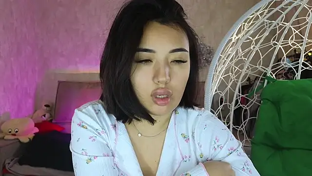 Snapshot of lily__foster chatting on 24, 10, 2025 lily foster online show from 24, 10, 2025