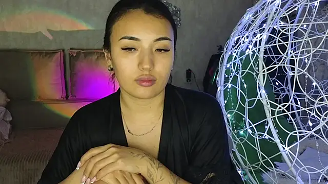 Snapshot of lily__foster chatting on 18, 11, 2025 lily foster online show from 18, 11, 2025