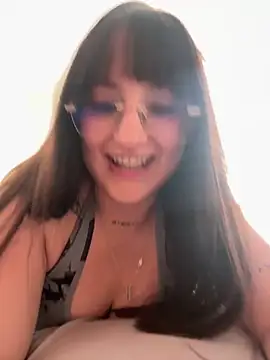 Megan lu2 online show from 26, 2, 2025