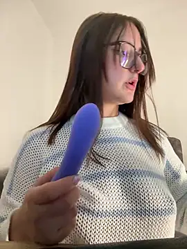 Megan lu2 online show from 20, 9, 2025