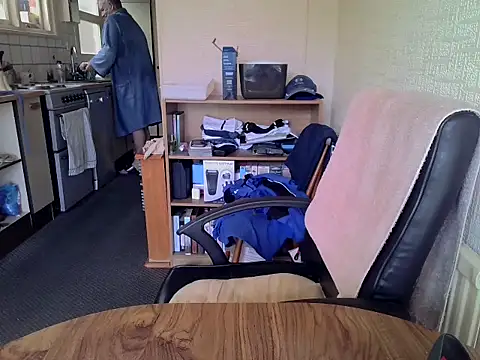 Snapshot of daddyflash chatting on 25, 9, 2025 daddyflash online show from 25, 9, 2025