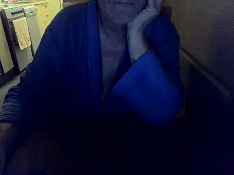 Snapshot of daddyflash chatting on 22, 10, 2025 daddyflash online show from 22, 10, 2025