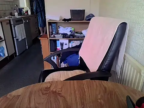 Snapshot of daddyflash chatting on 3, 11, 2025 daddyflash online show from 3, 11, 2025