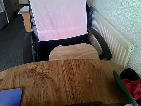 Snapshot of daddyflash chatting on 11, 11, 2025 daddyflash online show from 11, 11, 2025