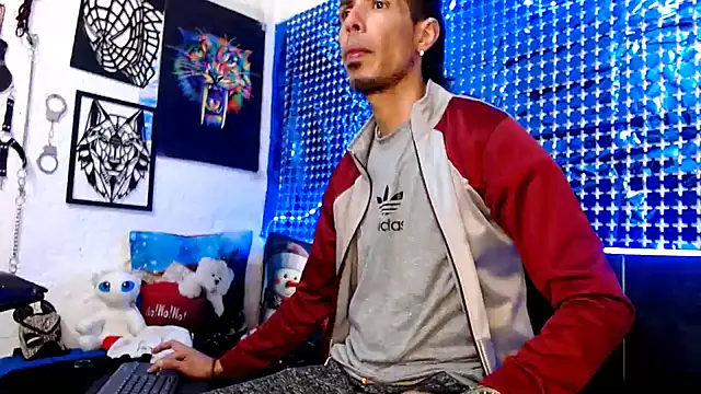 Mensecret69 online show from 14, 12, 2024