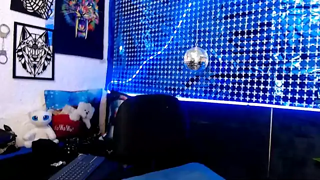 Mensecret69 online show from 14, 12, 2024