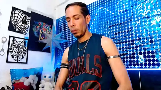 Mensecret69 online show from 17, 12, 2024