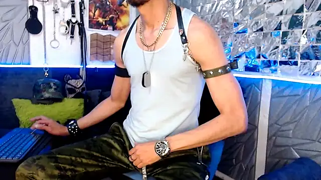 Mensecret69 online show from 27, 2, 2025