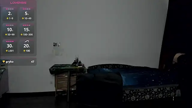 KitsuneRem online show from 7, 12, 2024