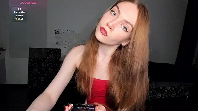 KitsuneRem online show from 9, 9, 2025