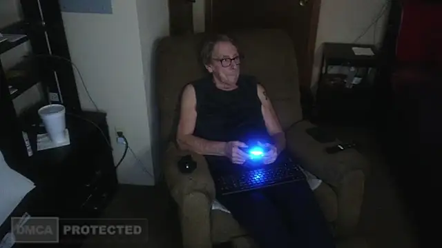 Lusty Kinks online show from 21, 12, 2024