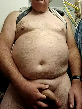 Snapshot of graham1980 chatting on 4, 3, 2025 graham1980 online show from 4, 3, 2025