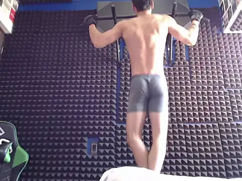 Snapshot of Curly_Angel24 chatting on 19, 11, 2025 Curly Angel24 online show from 19, 11, 2025