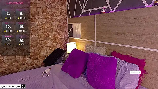 KAROL-SCOTT online show from 4, 12, 2025